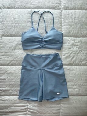 Limited Edition Alo Set - Light Blue